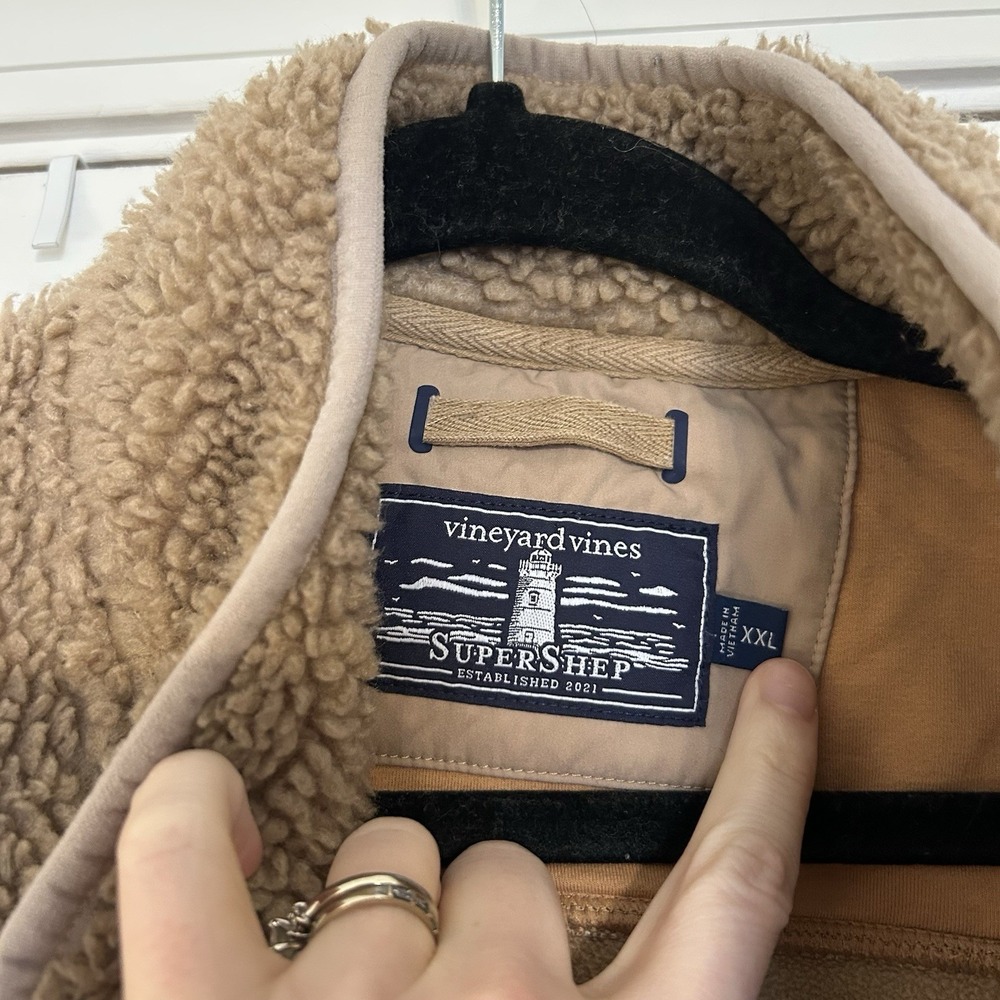 Vineyard Vines Sherpa Supershep Vest Jacket Officer Khaki XXL - Picture 6 of 6